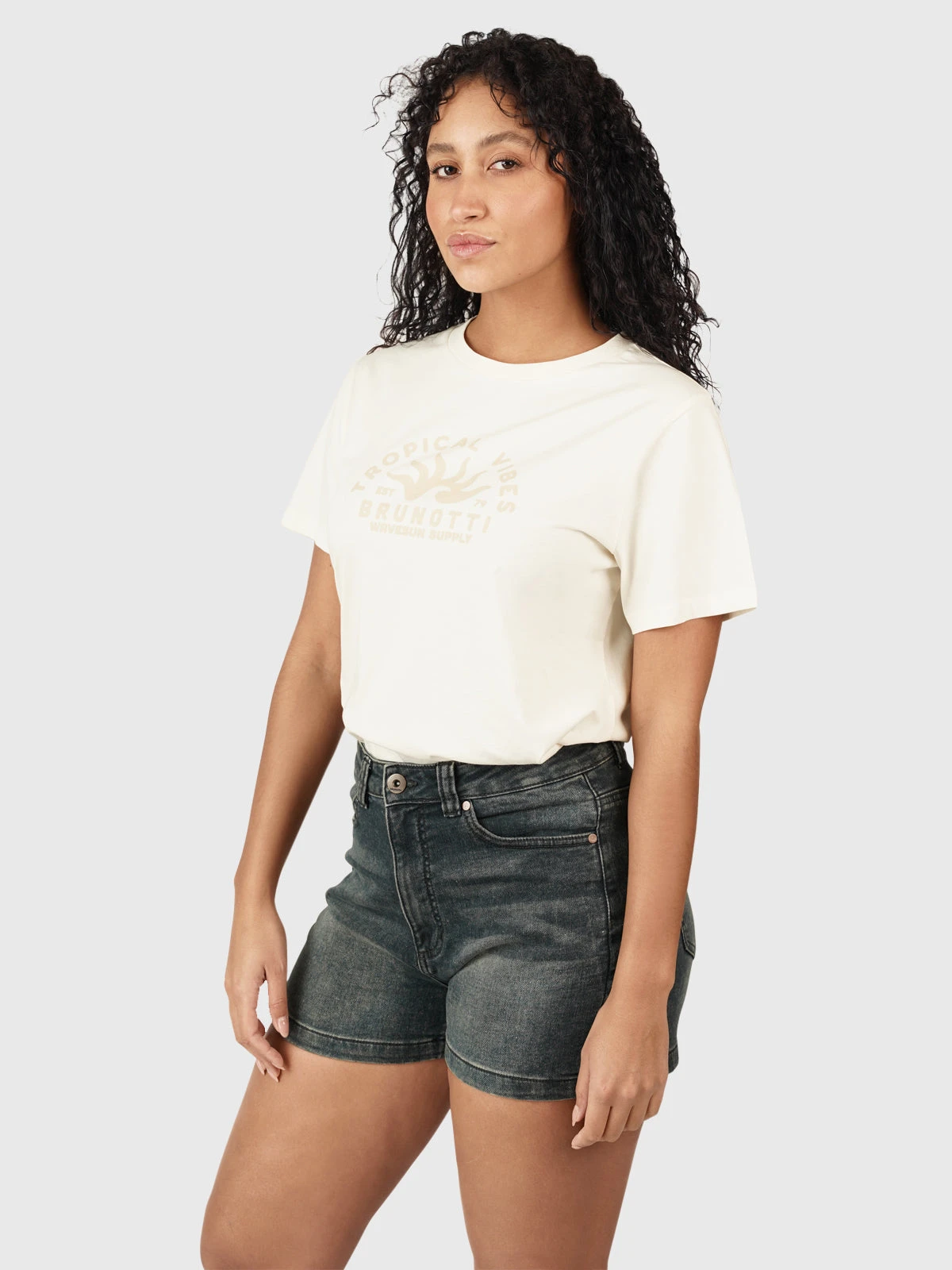 Brunotti Mathilde Women T-shirt | Off-White - Image 5