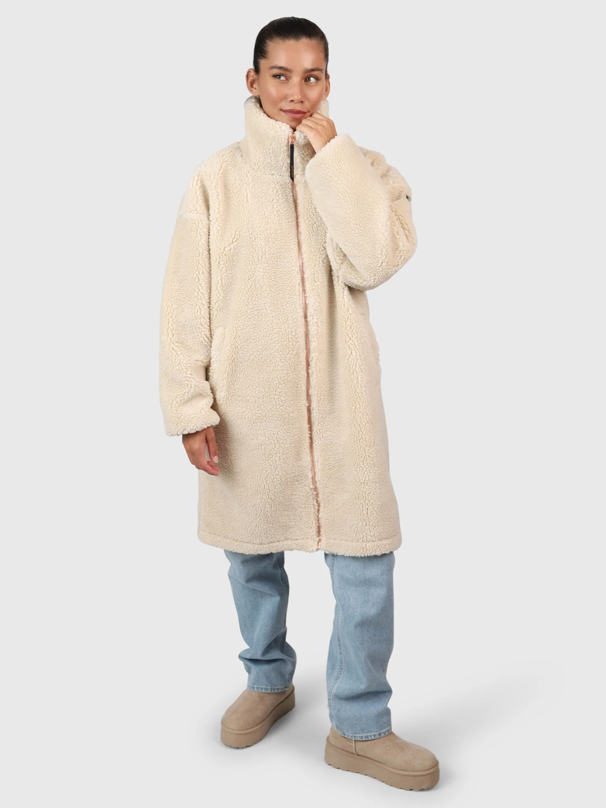 Brunotti Cervinia Women Long Oversized Teddy Fleece Jacket | Canvas - Image 5