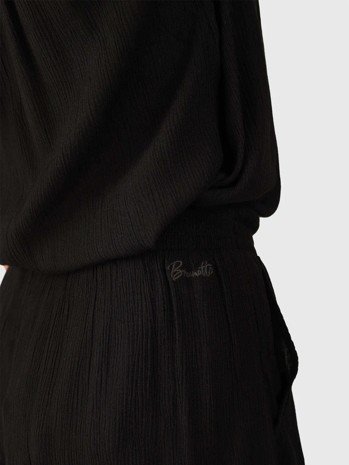 Brunotti Essia Women Shorts | Black - Image 4